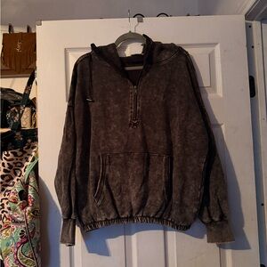 Zenana Outfitters Women’s Quarter Zip-Up acid wash black Sweater